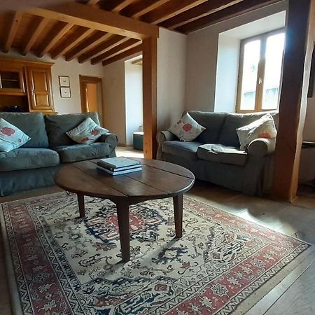 Private Farmhouse For Six In The Countryside Saint-Pierre-sur-Orthe Exteriör bild