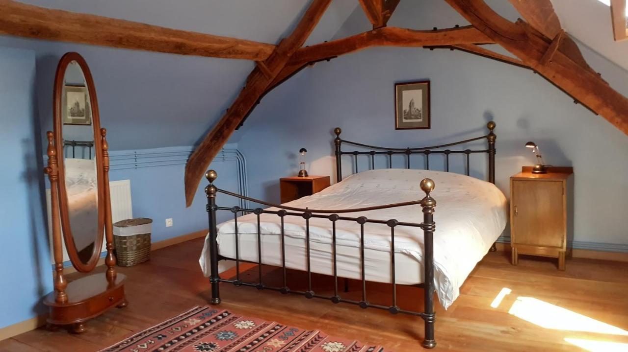 Private Farmhouse For Six In The Countryside Saint-Pierre-sur-Orthe Exteriör bild